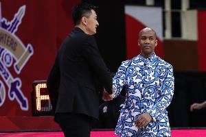 点名！马布里谈NBA更文明：那不会出现像杜锋这样故意绊你的教练