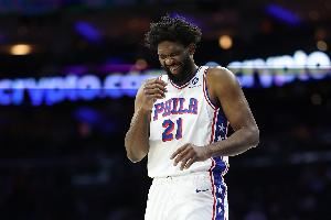 复出状态不错！恩比德10中5拿下14分7板8助3断