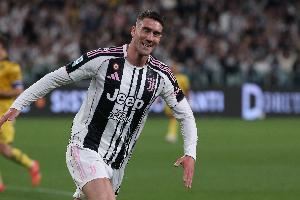 DV9：斯帕莱蒂的激励方式很有效，我们本可表现更好但取胜最重要