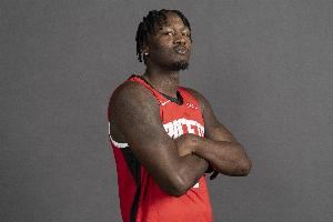 乌度卡：芬尼-史密斯目前在进行无对抗训练 暂无具体恢复时间表